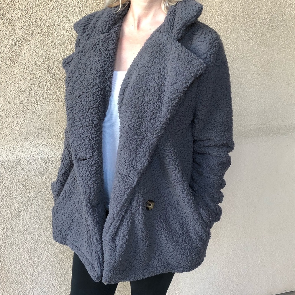 ✨Gray Colored Cozy Fleece Coat✨ - Picture 6 of 8